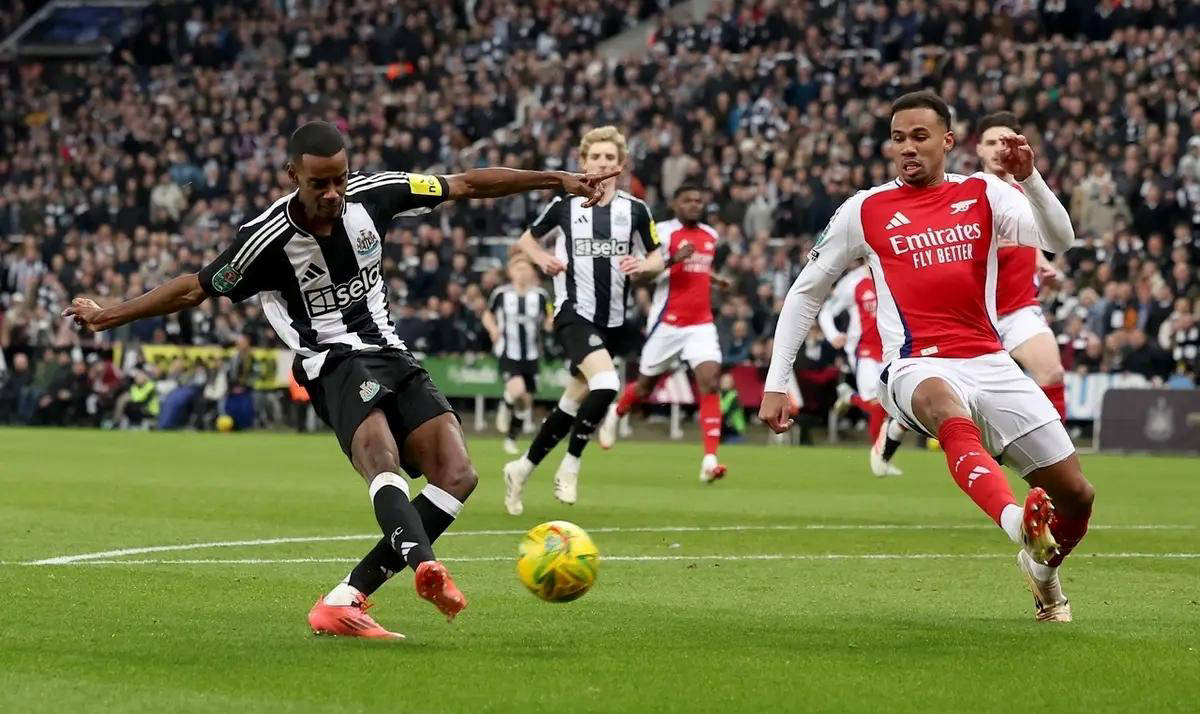 关于阿森纳惨遭淘汰,凤毛麟角难得一见的信息 关于阿森纳惨遭淘汰,凤毛麟角难得一见的信息